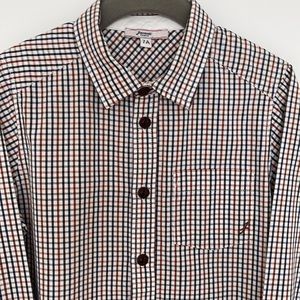 BUTTON DOWN SHIRT